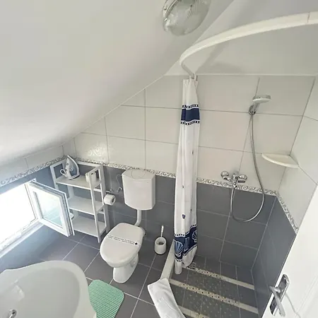 Sanda 2 Apartament Promajna