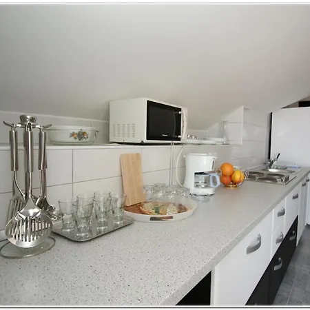 Apartament Sanda 2 Promajna