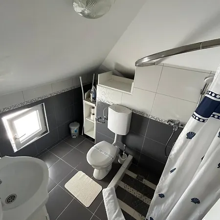 Apartman Sanda 2